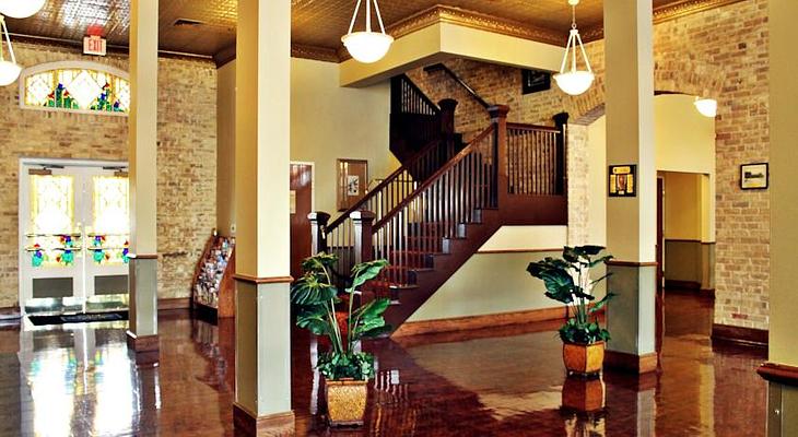 Aiden by Best Western @ San Antonio Riverwalk