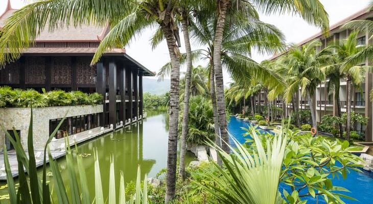 Pullman Sanya Yalong Bay Villas & Resort