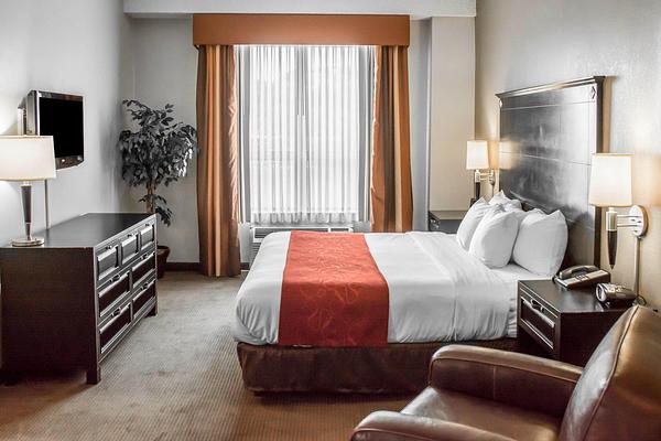 Comfort Suites Newport - Cincinnati Riverfront