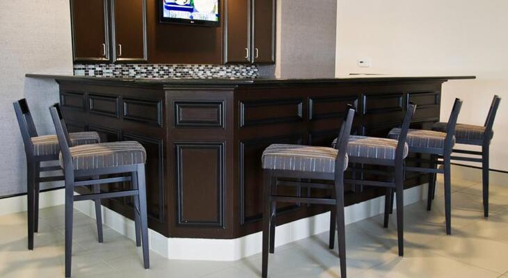 Hilton Garden Inn Austin Northwest / Arboretum