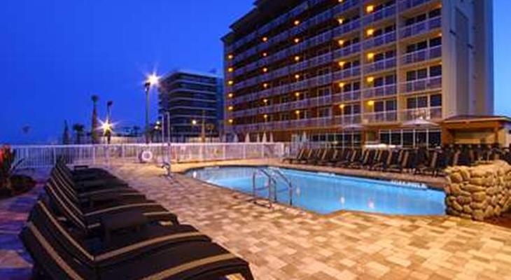 Hampton Inn Daytona Beach / Beachfront