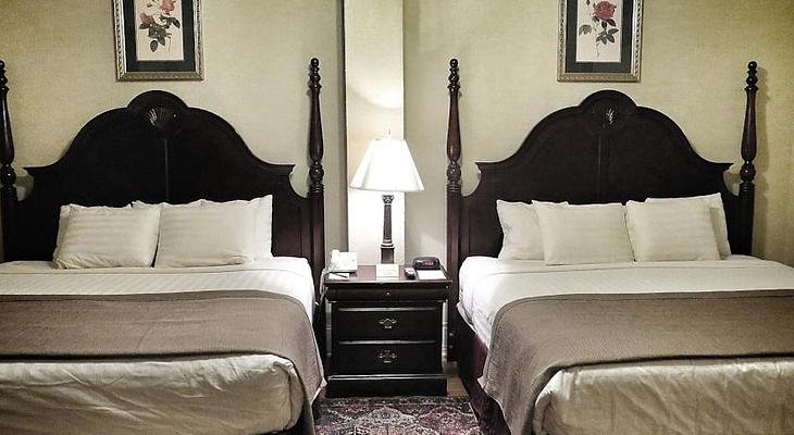 MarQueen Hotel