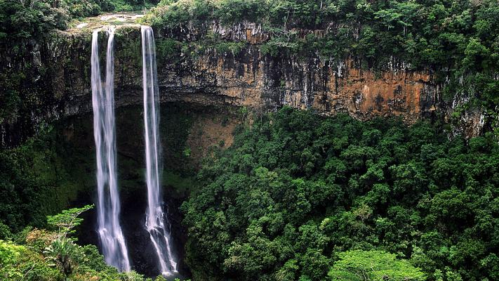 Chamarel Waterfalls