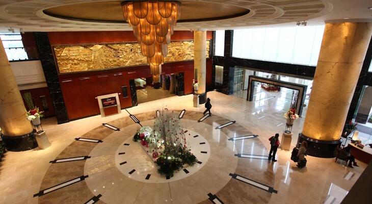 Dongfang Hotel