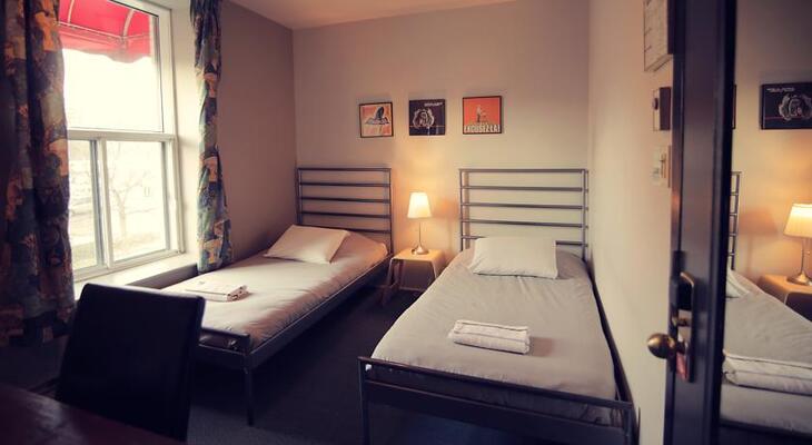 Auberge Saintlo Montreal