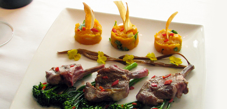 Blue Pepper Restaurant And Candlelight Cruises