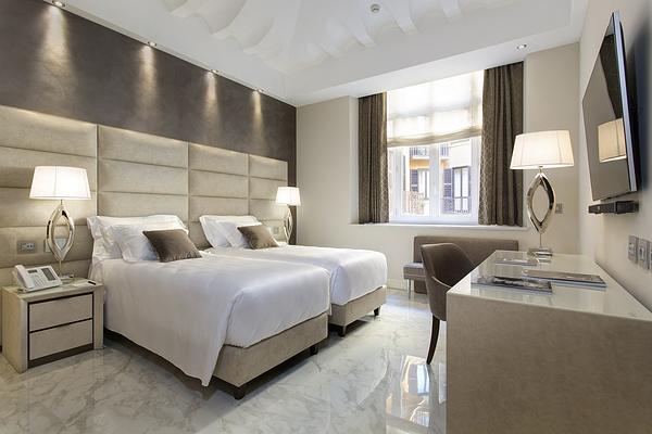 Aleph Rome Hotel, Curio Collection by Hilton