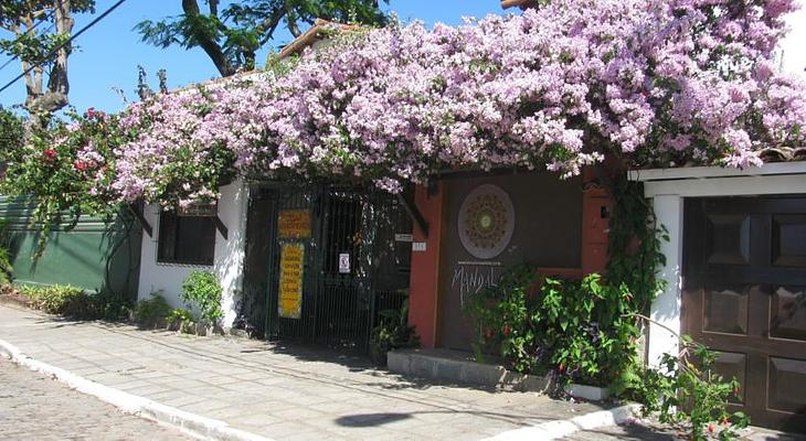 Cesar Apartamentos