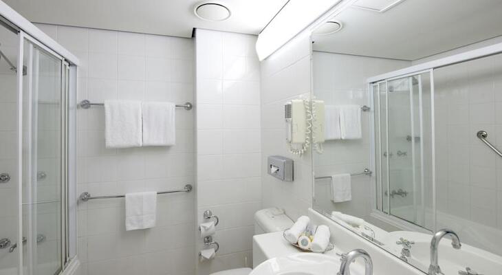 Coogee Sands Hotel & Apartments