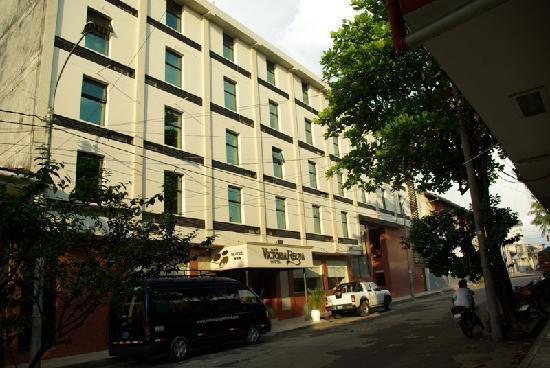 Victoria Regia Hotel & Suites