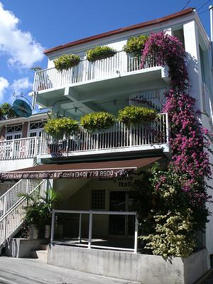 Cruz Bay Boutique Hotel