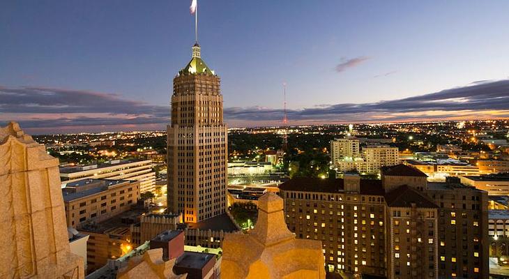 Drury Plaza Hotel San Antonio Riverwalk