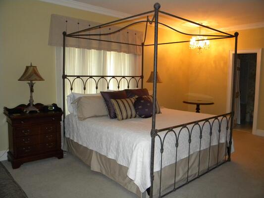 The 1425 Inn