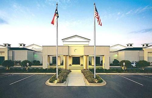 Doubletree By Hilton Hotel Charlotte Airport