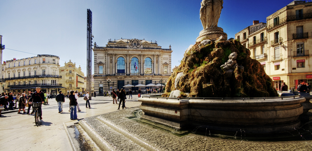 Place de la Comedie