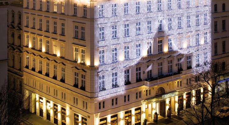 The Amauris Vienna