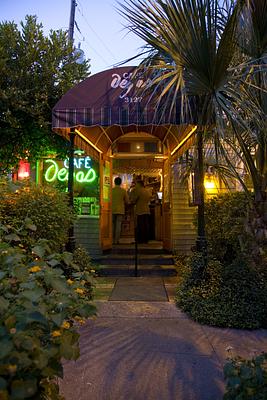 Cafe Degas