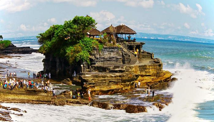 Tanah Lot Temple