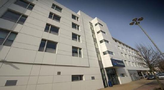 Travelodge Cardiff Atlantic Wharf