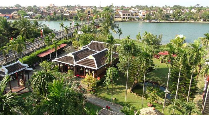 Pho Hoi Riverside Resort