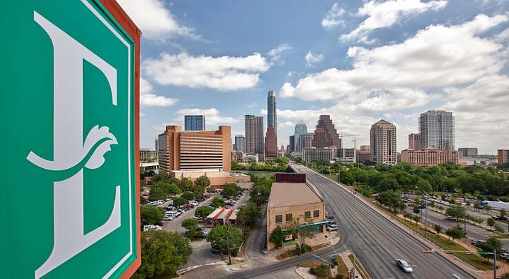 Embassy Suites by Hilton Austin Downtown South Congress