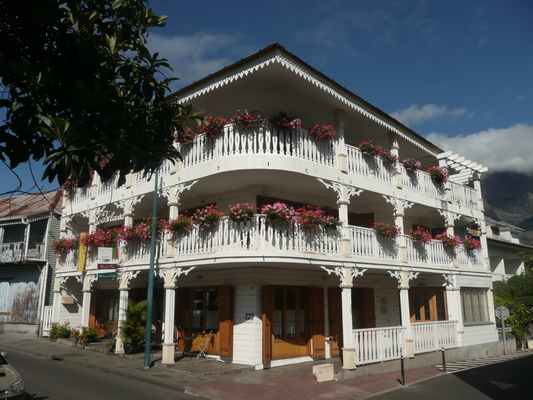 Tsilaosa Hotel and Spa