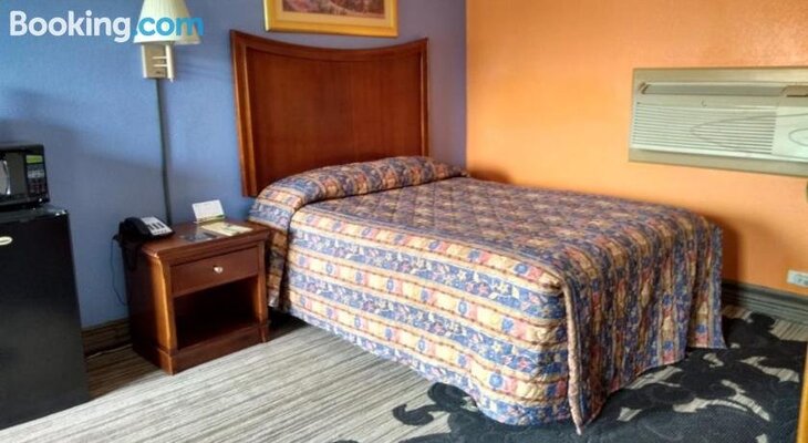 Congress Inn