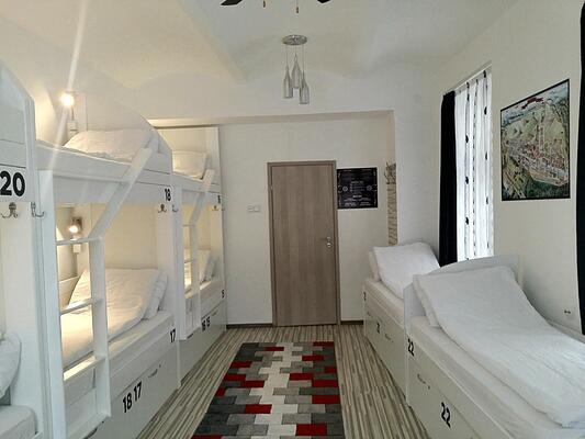 Hostel Inn Luxury