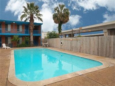 SureStay by Best Western San Antonio Riverwalk