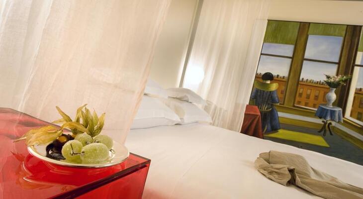 Petronilla Hotel