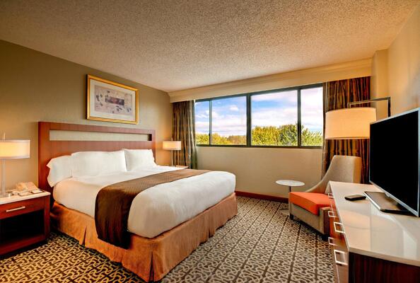DoubleTree Suites by Hilton Hotel Seattle Airport - Southcenter