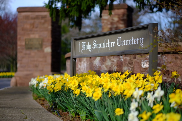 Holy Sepulchre Cemetery