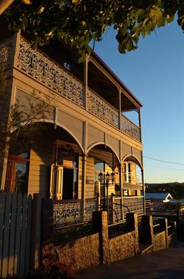 Aussie Way Backpackers