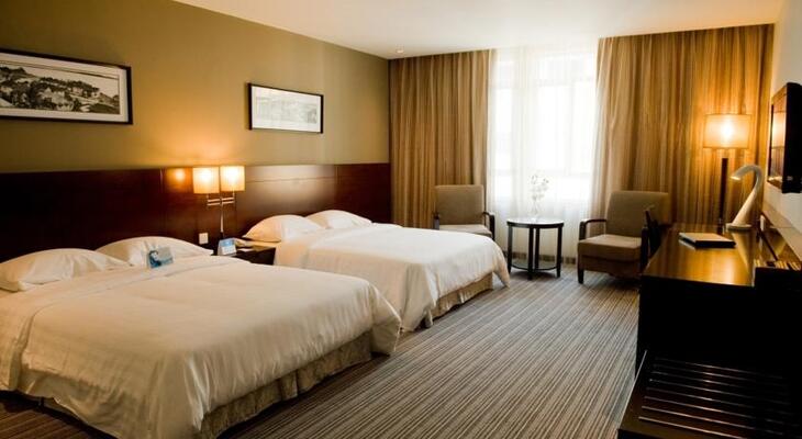 Hotel Sixty3