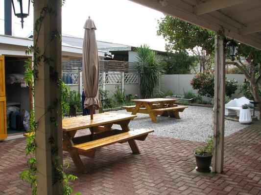 Jembjos Knysna Lodge & Backpackers