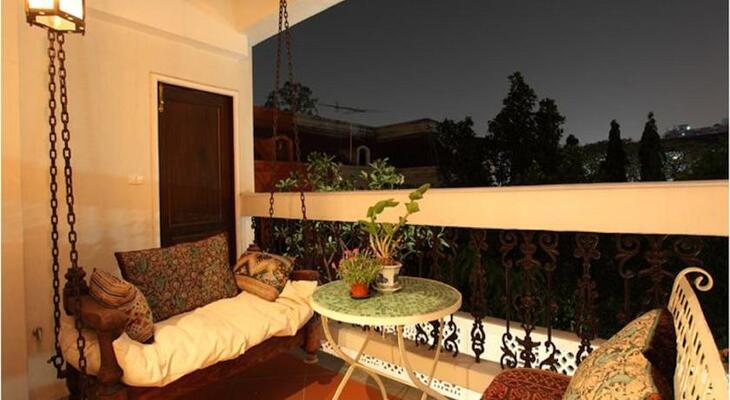 At Niman Conceptual Home