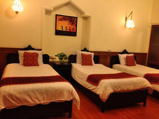 Home Hotel