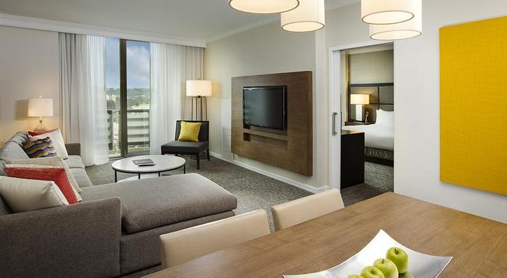 DoubleTree by Hilton Hotel San Diego - Mission Valley