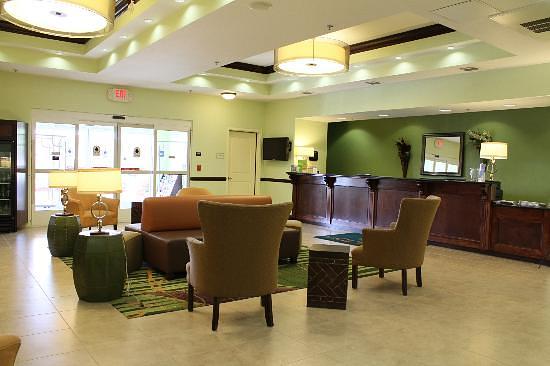 La Quinta Inn & Suites by Wyndham Fresno Northwest