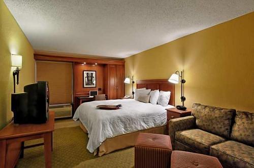 Hampton Inn Memphis-Poplar