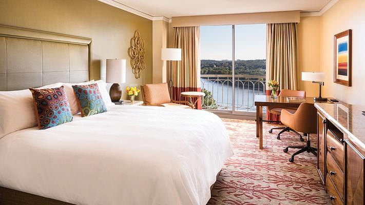 Four Seasons Hotel Austin