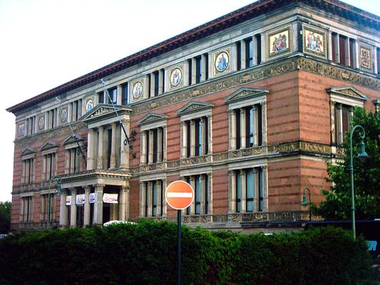 Gropius Bau