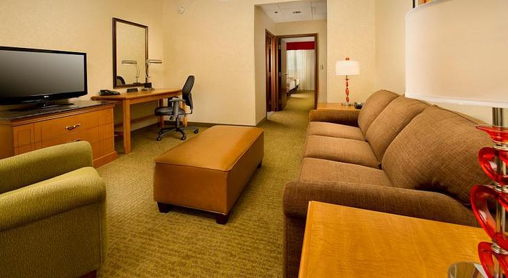 Drury Inn & Suites Near Universal Orlando Resort