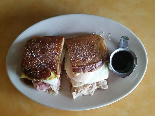 Kenny and Zuke's Delicatessen
