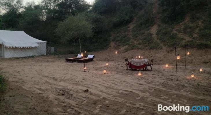 Dera Amer Tented Camp
