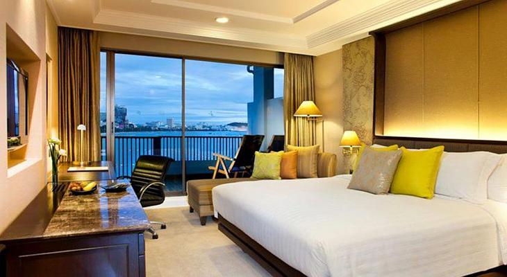 Dusit Thani Pattaya