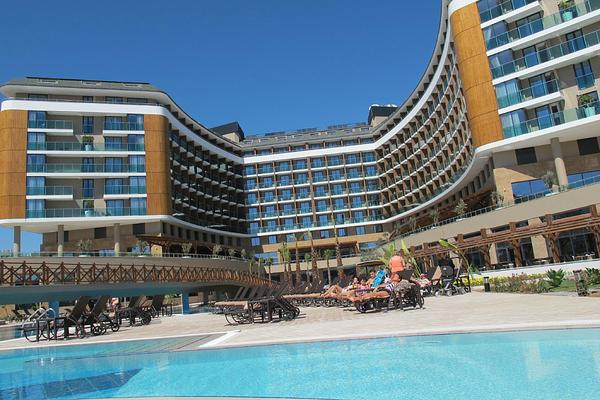 ASKA Lara Resort & Spa