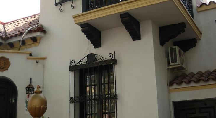 Hotel Zamora
