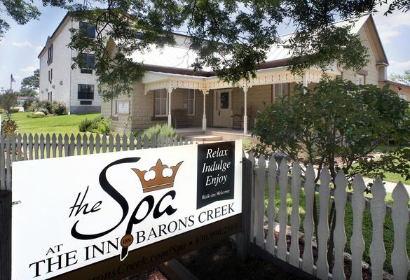 Inn on Baron's Creek