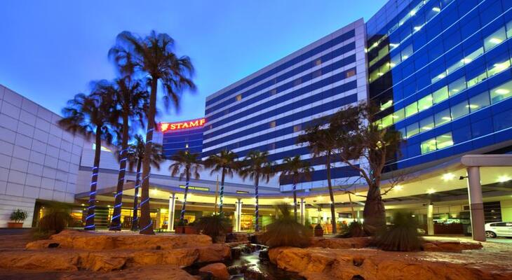 Stamford Plaza Sydney Airport